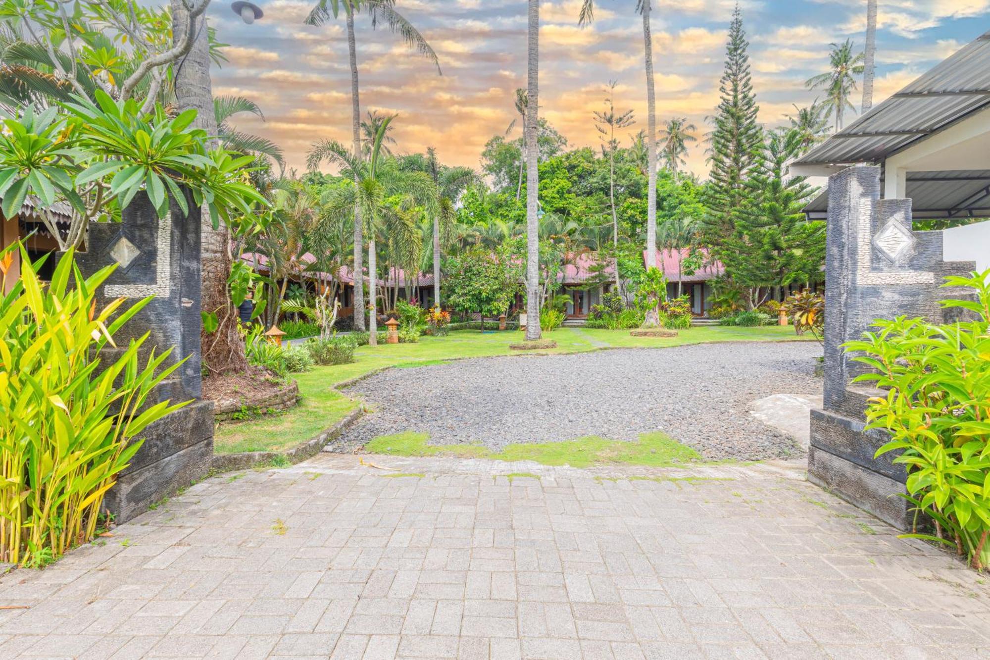 Green Asri Hotel Senggigi Luaran gambar